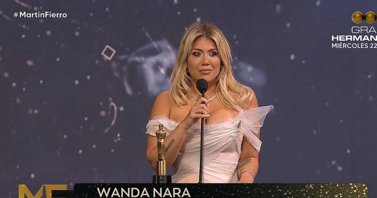La gran fiesta de la TV Wanda, coronada heredera en la noche de Oro de Guido Kaczka | El Dia