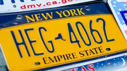 Nueva York | Sepa cómo reemplazar la placa de su coche de forma remota en el DMV (+Pasos)