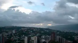 Inameh estima condiciones estables con cielo parcialmente nublado