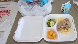 Quiénes aplican para la entrega de comida gratis en Miami (+Detalles)