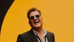 Carlos Vives puso a bailar a Antonio Bandera y a Will Smith (+Video)