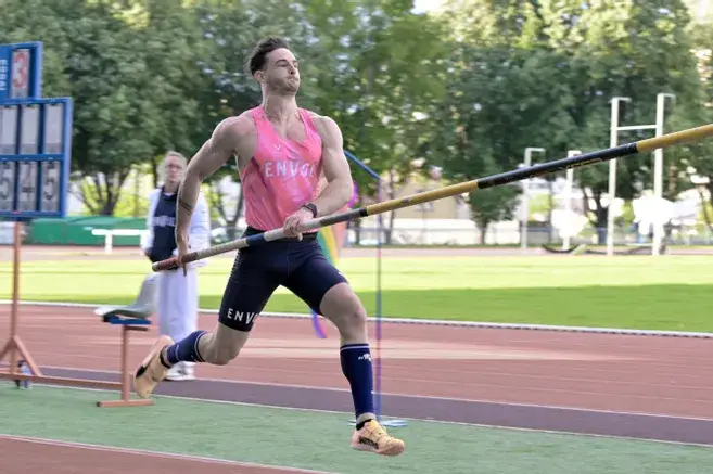 El atleta francés que no clasificó por culpa del tamaño de sus genitales (+VIDEO)