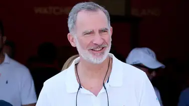 El video viral del rey Felipe VI cantando tema de José Luis Perales en Mallorca El video viral del rey Felipe VI cantando tema de José Luis Perales en Mallorca