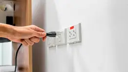 Estos son los electrodomésticos que debes desenchufar a diario