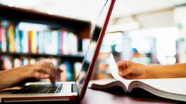 EEUU | ¿Cómo sacar el bachillerato en español y a distancia?  (+Inscripciones)