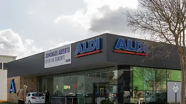 Aldi ofrece empleo y Green Card a inmigrantes en los EEUU (+Requisitos) Aldi ofrece empleo y Green Card a inmigrantes en los EEUU (+Requisitos)