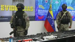 Detienen a dos sujetos que fabricaban armas de guerra en Quinta Crespo