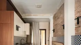 Ocho ideas decorativas para cocinas estrechas