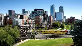 Denver | Ofertan empleo con paga de hasta $22 por hora (+Requisitos)
