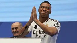 El lujoso auto que el Real Madrid le entregó a Mbappé (+FOTOS)