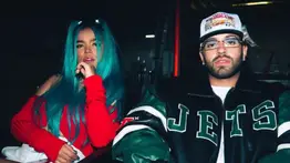 El erótico momento que protagonizó Karol G con Feid en pleno concierto (+VIDEO)