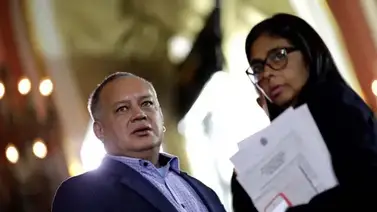 Diosdado Cabello y Delcy Rodríguez hablaron de la tranquilidad de las elecciones del #28Jul Diosdado Cabello y Delcy Rodríguez hablaron de la tranquilidad de las elecciones del #28Jul