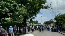 Alejandra Conde votó desde Aragua (+Fotos)
