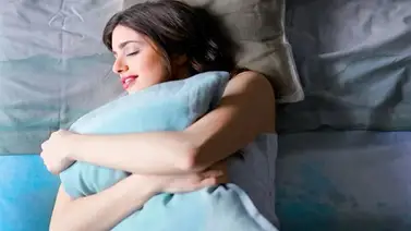 ¿Qué significa abrazar la almohada al dormir? ¿Qué significa abrazar la almohada al dormir?