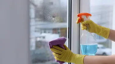 Remueve el sucio de las ventanas con estos ingredientes Remueve el sucio de las ventanas con estos ingredientes