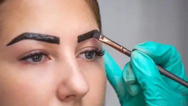Fórmulas naturales para pigmentar las cejas fácil y rápido Fórmulas naturales para pigmentar las cejas fácil y rápido