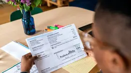 California| Anuncian que más familias recibirán hasta $2000 para pago de electricidad