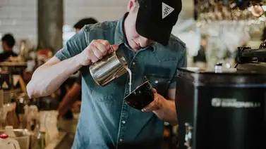 Illinois | Ofertan empleo como barista: ¿Así puedes aplicar? Illinois | Ofertan empleo como barista: ¿Así puedes aplicar?