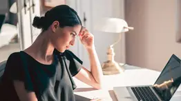 Sobrepensar | 3 estrategias que te ayudan a combatir este hábito