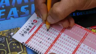 Ganó $1 millón en la lotería pero un empleado le robó el boleto Ganó $1 millón en la lotería pero un empleado le robó el boleto