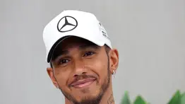 ¡No lo podrás creer! El costoso regalo que le hizo Lewis Hamilton a Shakira (+DETALLES)