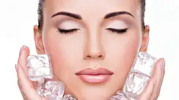 Cubos de hielo para el rostro ¿Peligroso o beneficioso?