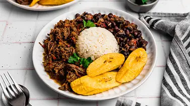 Pabellón criollo vs bandeja paisa: ¿Cuál es la diferencia? Pabellón criollo vs bandeja paisa: ¿Cuál es la diferencia?