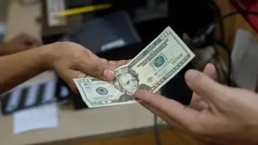 El salario mínimo para trabajadores de comida rápida podría volver a aumentar en California (+Detalles) El salario mínimo para trabajadores de comida rápida podría volver a aumentar en California (+Detalles)