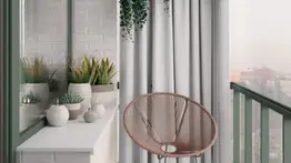 Decoración armoniosa para balcones pequeños