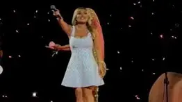 Amaia Montero sorprende al público durante concierto de Karol G (+Video)