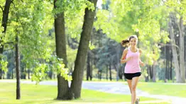 ¿Quieres tener una vida saludable? Descubre los beneficios de caminar