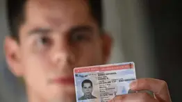Esta iglesia de Chicago ayuda a indocumentados a obtener el permiso de trabajo