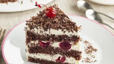 Torta selva negra | Paso a paso para prepararla rápidamente -.- Torta selva negra | Paso a paso para prepararla rápidamente -.-