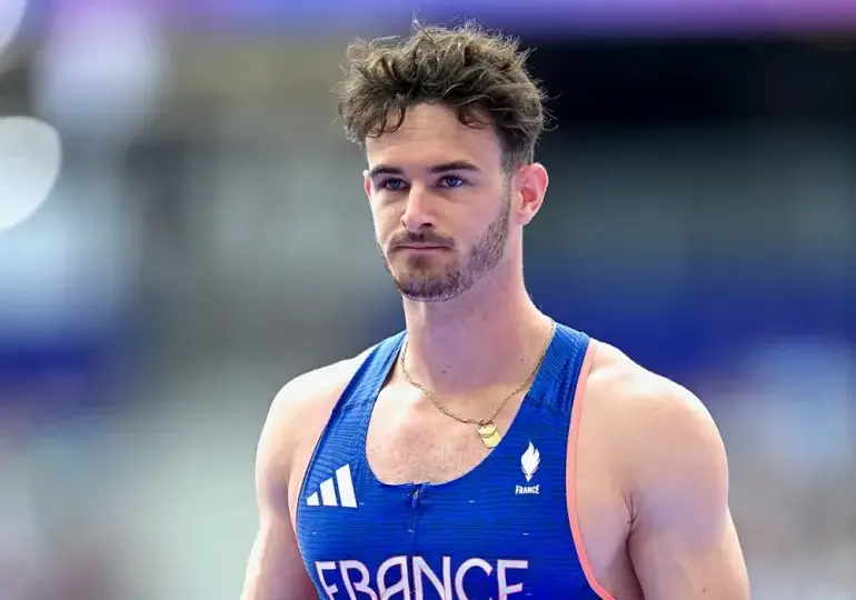 Anthony Ammirati tras derribar vara con sus genitales en París recibió una propuesta millonaria